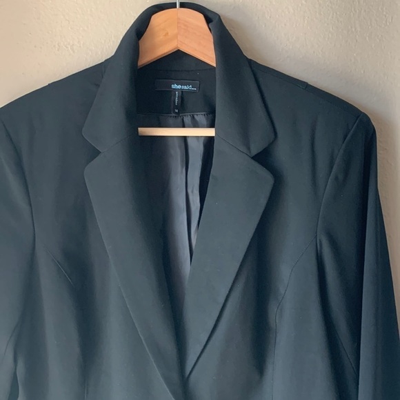 SHE SAID… Black Short Blazer Jacket - Picture 1 of 7